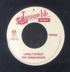 THE CONQUERORS [Lonely Street / I Fell In Love ]