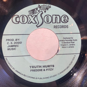 FREDDIE & FITZY / LYRICS [Truth Hurts / A Get It]