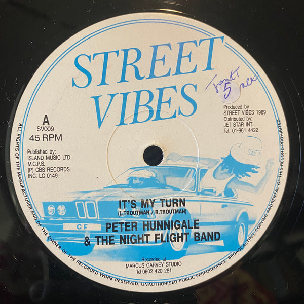 PETER HUNNIGALE & THE NIGHT FLIGHT BAND [It's My Turn]