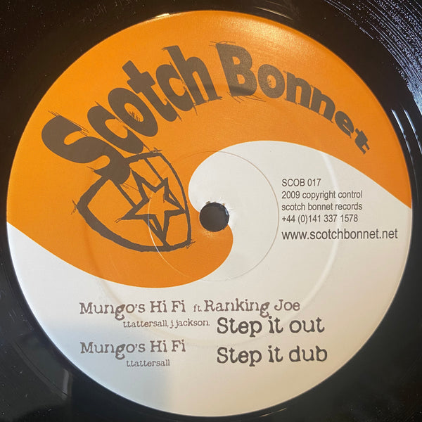 RANKING JOE, MUNGO'S HI FI / BLACK CHAMPAGNE / LYRICSON [Step It Out / Working Harder / Rest Of My Days]