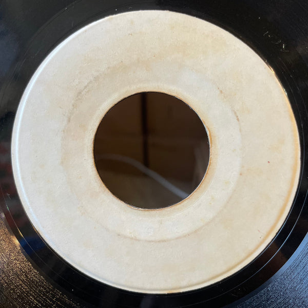 PIONEERS / JOHNNY MELODY [Long Shot Kick De Bucket / You Treat Me Bad]