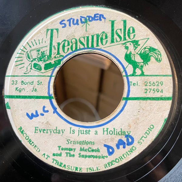 SENSATIONS / WINSTON WRIGHT [Everyday Is Just A Holiday / Moonlight Groover]