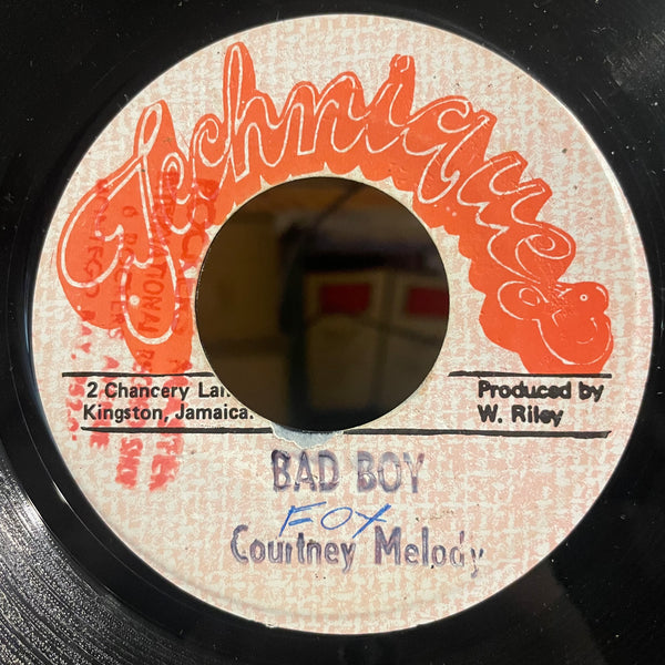 COURTNEY MELODY [Bad Boy]