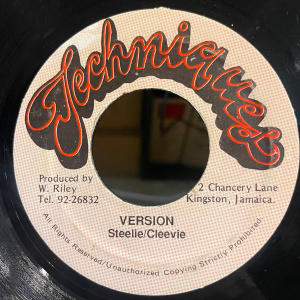 DR. NUTS, COLIN ROACH & M CHIRISTIE [Hey Rude Boy]