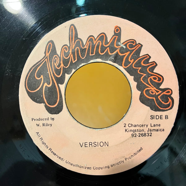 DOCTOR NUTS [Crazy Glue]