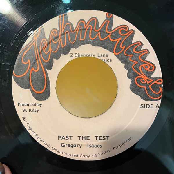 CONROY SMITH / GREGORY ISAACS [Black Indian Girl / Past The Test]