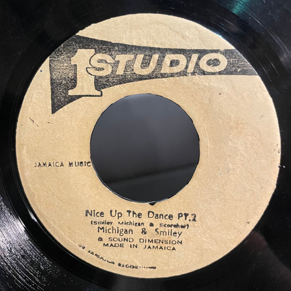 PAPA MICHIGAN & GENERAL SMILEY [Nice Up The Dance]