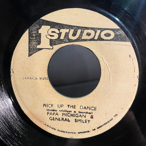 PAPA MICHIGAN & GENERAL SMILEY [Nice Up The Dance]