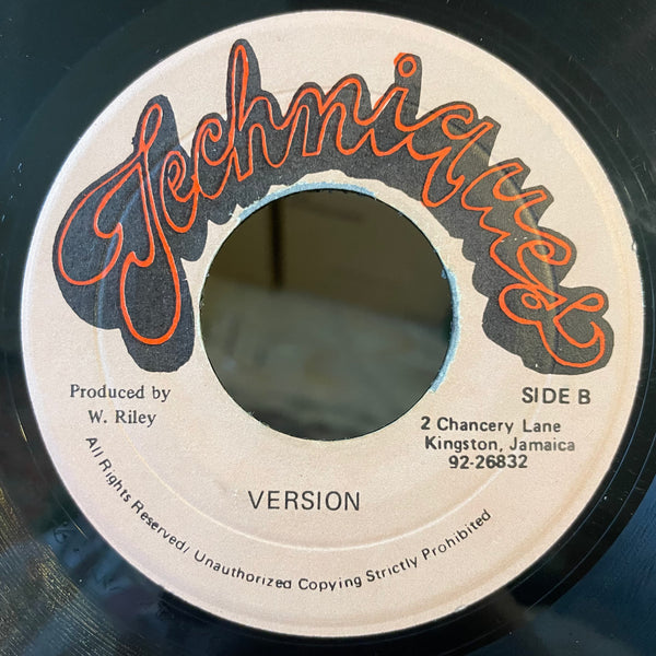 SINGING MELODY [My Girl]