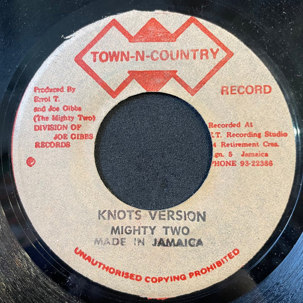 I- ROY [Knotty Knots]