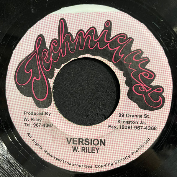 FLOURGON [Jump Spread Out]