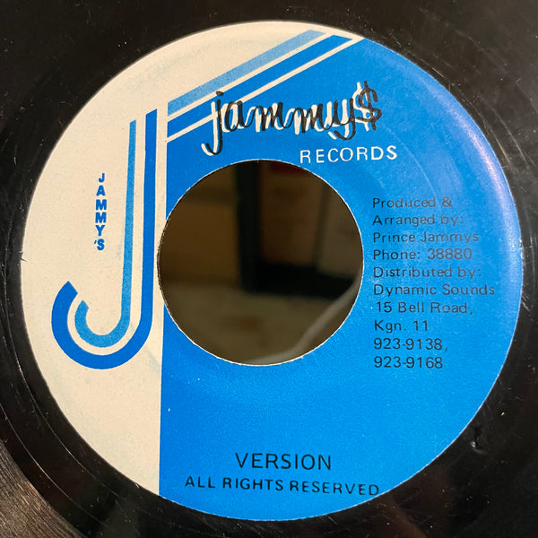 ADMIRAL BAILEY [Punaany]