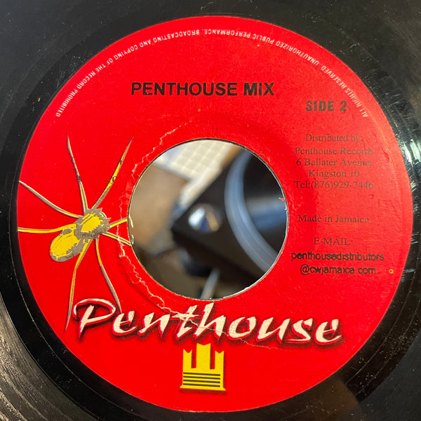 WAYNE WONDER & JUNIE RANKS [Sweetest Girl]