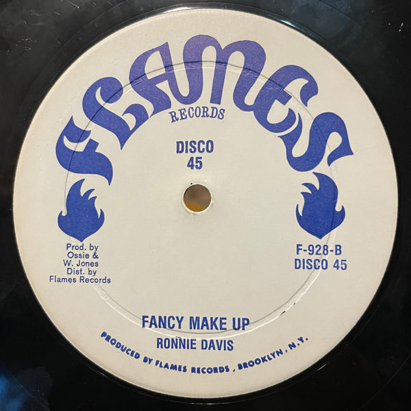 RONNIE DAVIS [It's Swinging My Love / Fancy Make Up]
