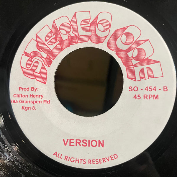 FRANKIE WILMOTT & CAPTAIN BARKEY [Money Gone Down The Drain]