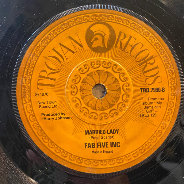 FAB 5 [Love Me For A Reason / Married Lady]