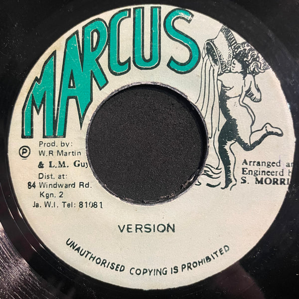 DELROY MELODY [Play Play Girl]