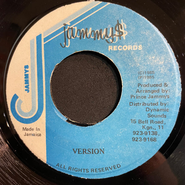 LEROY SMART [She No Love Him]