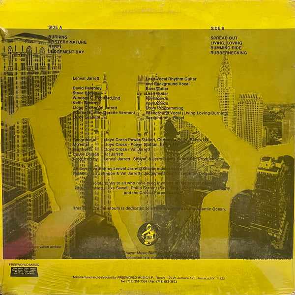 CRUCIAL FORCE [Spread Out]