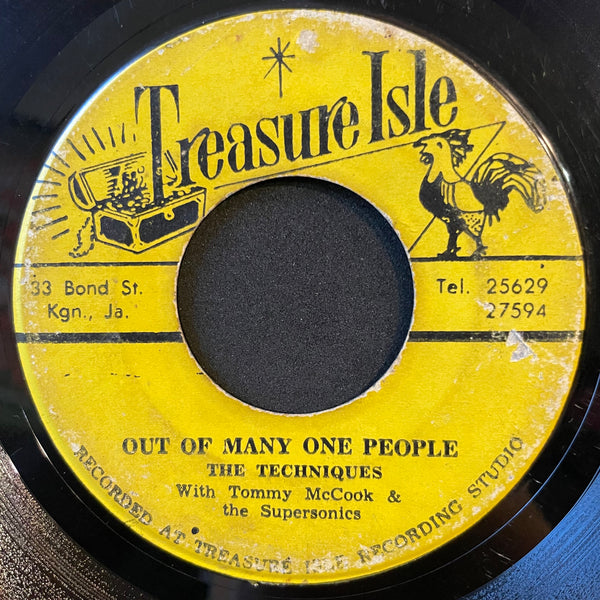 THE TECHNIQUES / TOMMY MCCOOK [Queen Majesty / Out Of Many One People ]