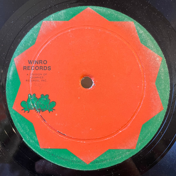 SILVERTONES / FREDDY MACKAY [Young In Heart / Love Is A Treasure]