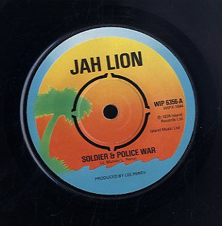 JAH LION / GLEN DACASTA [Soldier & Police War/ Magic Touch]