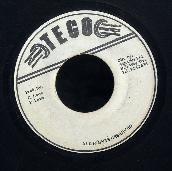 TONY LOWE [Double Mouth Shark]