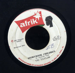 VIC TYLOR [Story Book Children ]