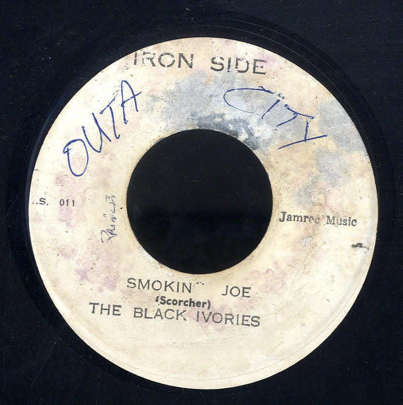 BLACK IVORIES / FREDDY MCREGOR [Smokin Joe / Pledging My Love]