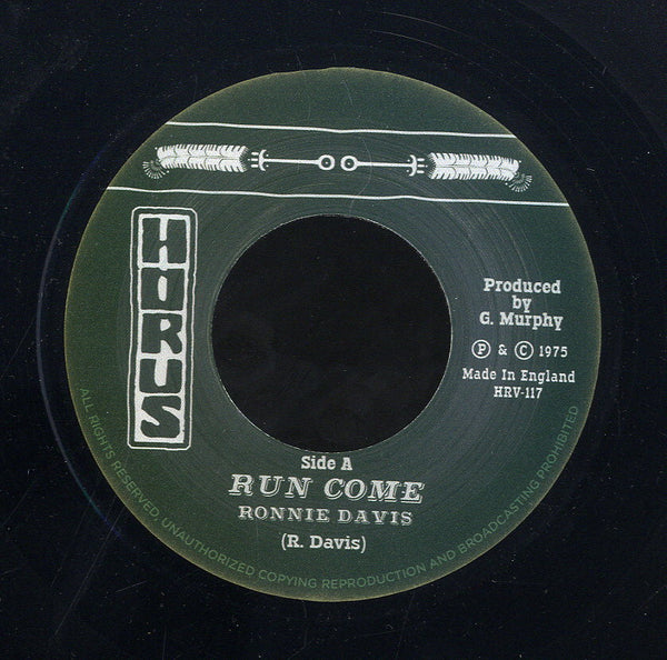 RONNIE DAVIS [Run Come]