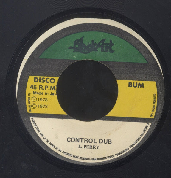 MICHEL CAMPBELL & LEE PERRY [Dread At The Control]