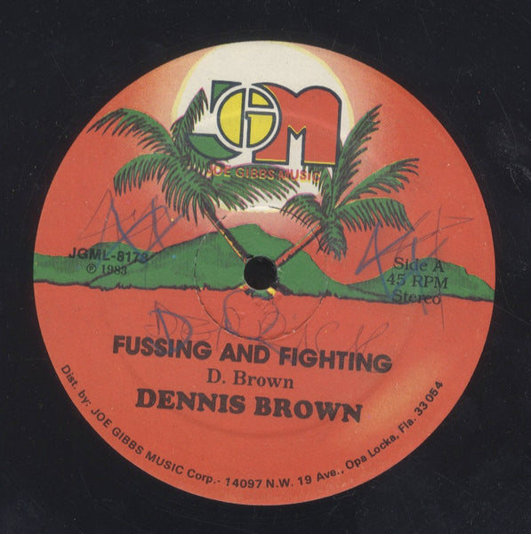 DENNIS BROWN [Fussing And Fighting / Rocking Time]