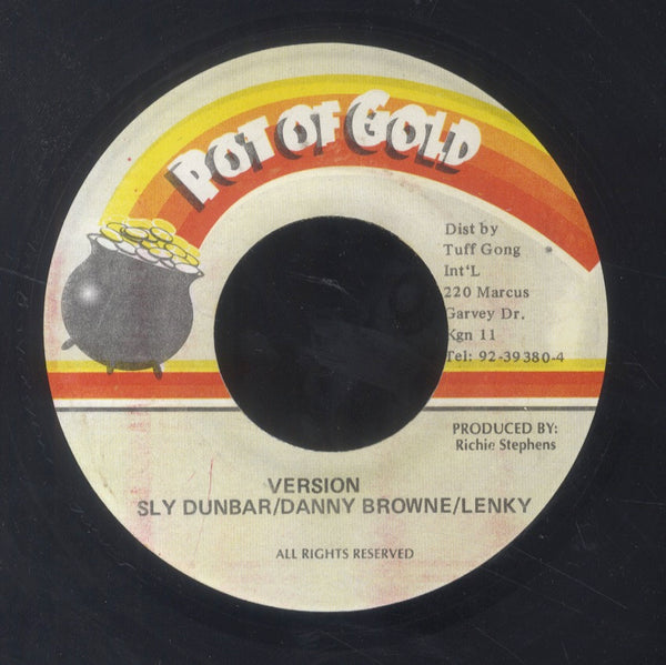 WAYNE WONDER & TEXTURE [Hotty Hotty Girls]