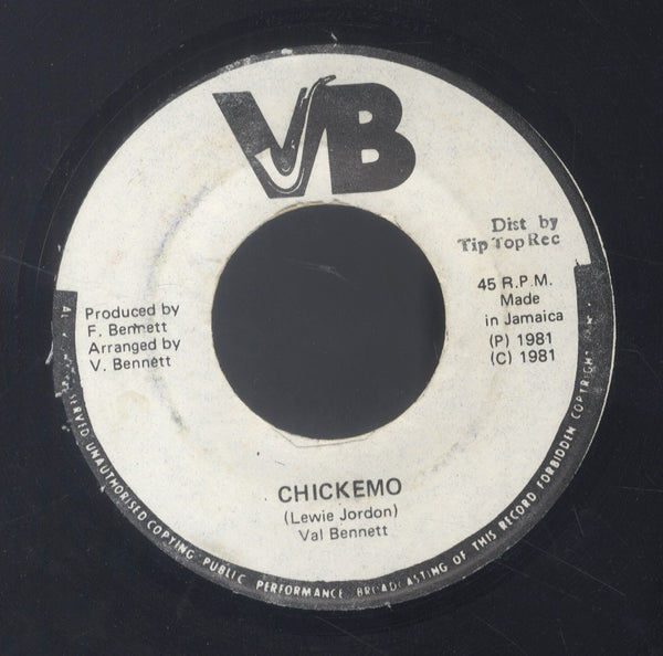 VAL BENNETT [Chickemo]