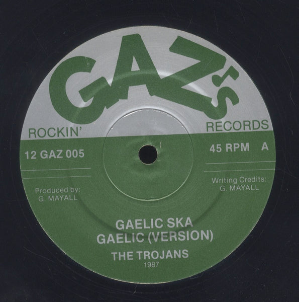 THE TROJANS [Gaelic Ska / Autographing Cheques]