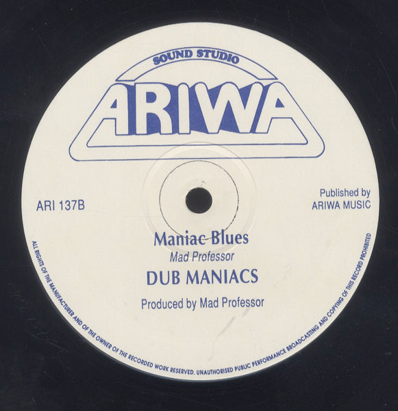 MACKA B & EARL SIXTEEN / DUB MANIACS [Something Not Right / Maniac Blues]