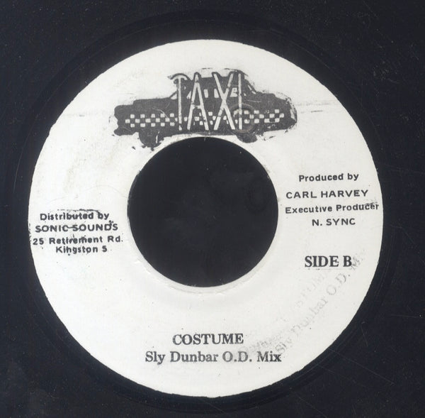 PATSY HOOD & CHUCK WHEEL [Costume / Sly Dunbar O.d. Mix]